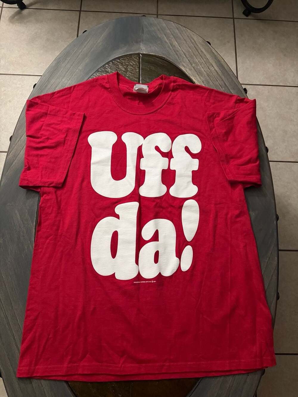 Lee Total Cotton Uff Da! Graphic T-Shirt Red Size L